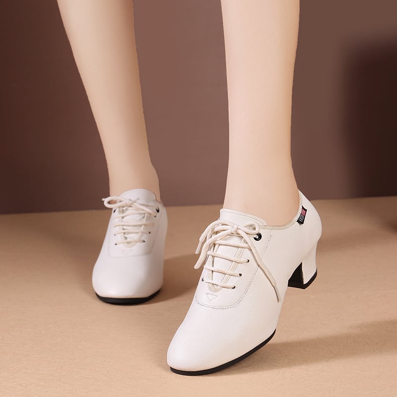 Sieviešu deju kurpes - Sintētiskās ādas augšdaļa, gumijas zole, vidējs papēdis, elpojošas, šokizturīgas