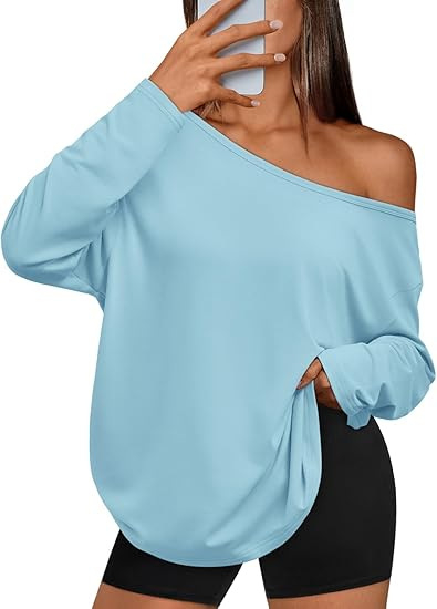 Pleteni top s dugim rukavima i šiljanim ovratnikom, slobodan kroj, srednja duljina, 3D uzorak, materijal Brushed Milk Silk, 95% poliester