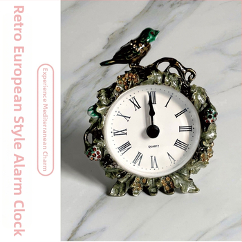 Mini emalēts galda pulkstenis, dekoratīvs retro metāla pulkstenis, mehāniska kustība (Sun movement), vienpusīgs displejs, 24 stundu indikācija