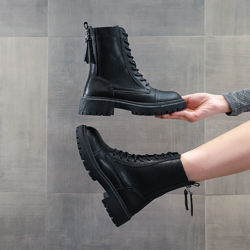 Sieviešu Martin zābaki ar bieza zoli, augšdaļa no divslāņu liellādas ādas, gumijas zole, lateksa iekšējā zole, 6–8 cm papēdis, korejiešu stils