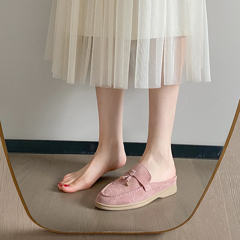 Moteriški slip-on loaferiai su kutais ir sagtimi, paslėpta aukštis, apvali nosis, mikropluošto viršus, guma padas, mikropluošto įdėklas