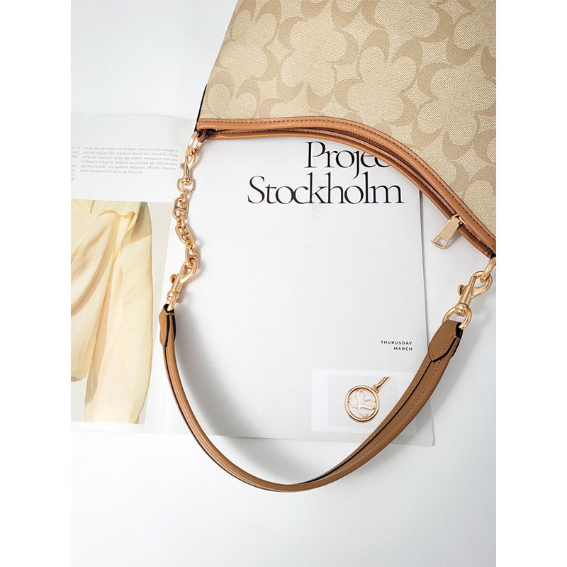 Μεταλλικός ιμάντας τσάντας για ώμο/crossbody — ρετρό στυλ, μονοχρωμία, μεταλλική αλυσίδα, άνοιξη 2025