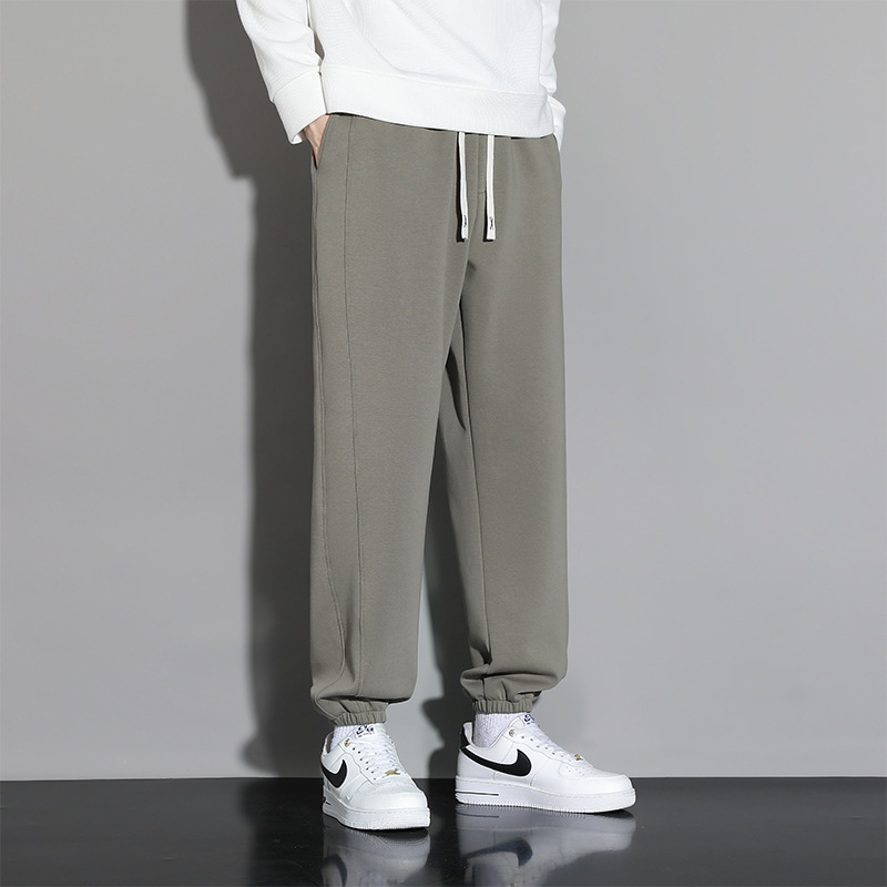 Muške sportske hlače od pamukasto-mješavine s flis podstavom, ravni kroj, visok pojas, zimski model