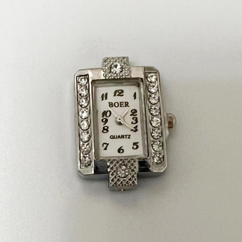 DIY pulksteņa cipats sirds formas ar rhinestones, regulējams laiks, standarta kustība • Izlaidums 2025. gada pavasaris • Svars 16 g