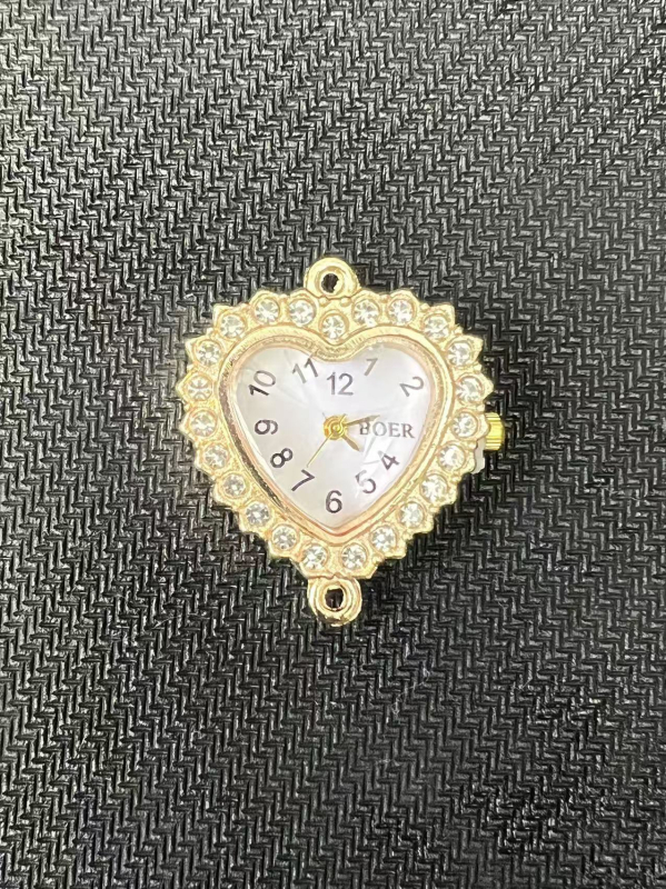 DIY pulksteņa cipats sirds formas ar rhinestones, regulējams laiks, standarta kustība • Izlaidums 2025. gada pavasaris • Svars 16 g