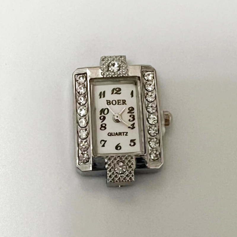 DIY pulksteņa cipats sirds formas ar rhinestones, regulējams laiks, standarta kustība • Izlaidums 2025. gada pavasaris • Svars 16 g