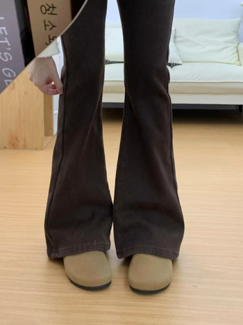 Fleece-voodriga džinsid, paksud, bootcut lõige, kõrge talje, talve 2024