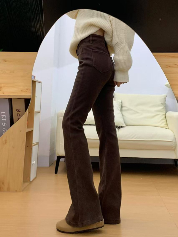 Fleece-voodriga džinsid, paksud, bootcut lõige, kõrge talje, talve 2024