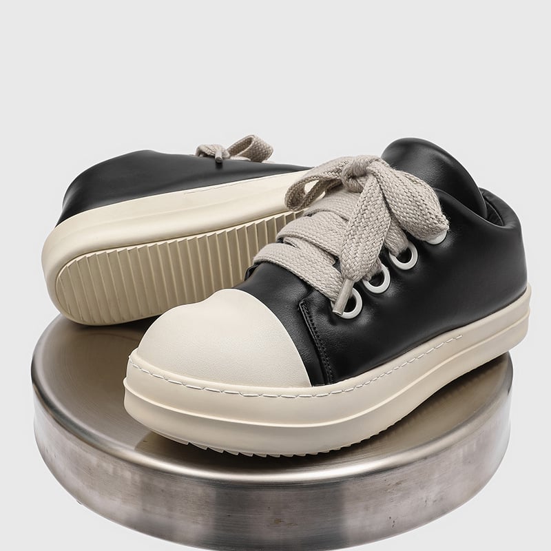 Platforminiai batai vyrams su apvalia nosimi, gumine padas, žemas viršus ir žemas kulnas (1–3 cm)