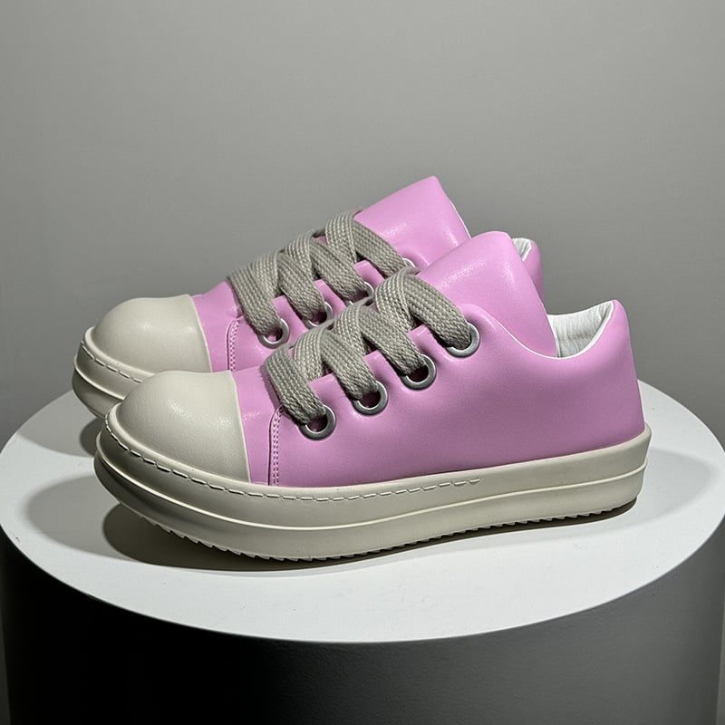 Platforminiai batai vyrams su apvalia nosimi, gumine padas, žemas viršus ir žemas kulnas (1–3 cm)