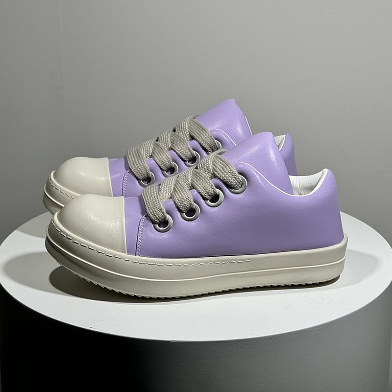 Platforminiai batai vyrams su apvalia nosimi, gumine padas, žemas viršus ir žemas kulnas (1–3 cm)