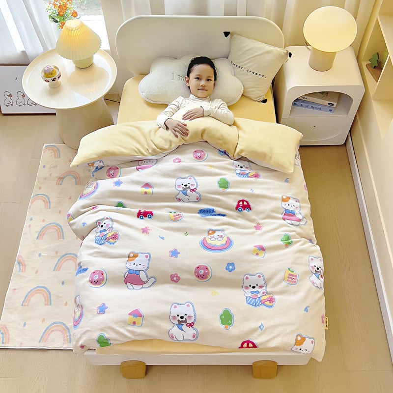 Gyerekeknek paplanhuzat - Geometriai és mesefigurás mintázat, reaktív nyomtatás, 300–500 g