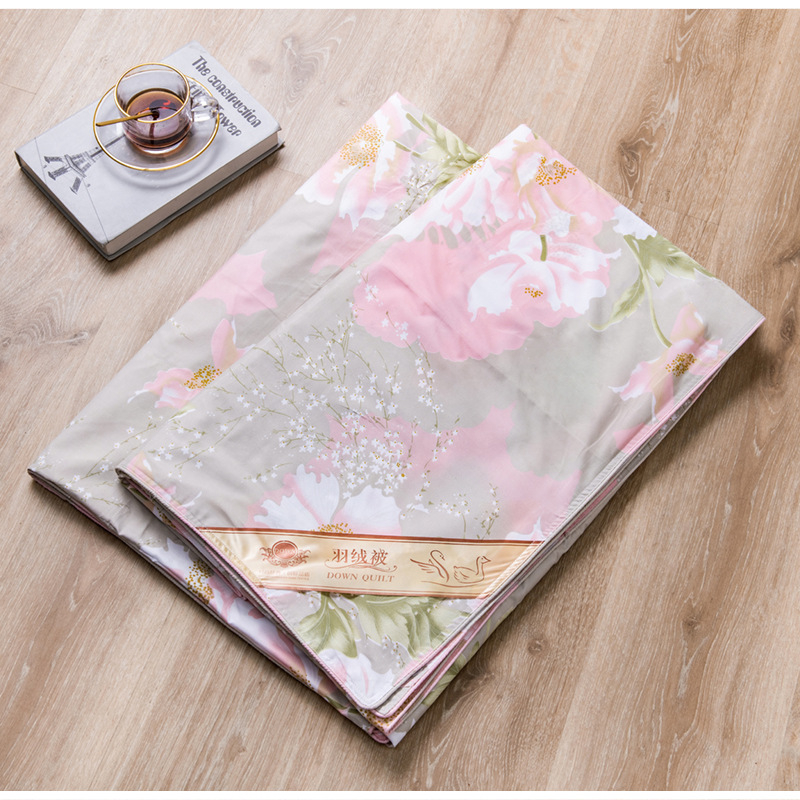 Paplanhuzat (Márka: Warm Brahman; Minta: Plant flowers; Szövés: Quilting; Nyomtatás és színezés: Reactive printing and dyeing; Anyag: Chemical Fiber)