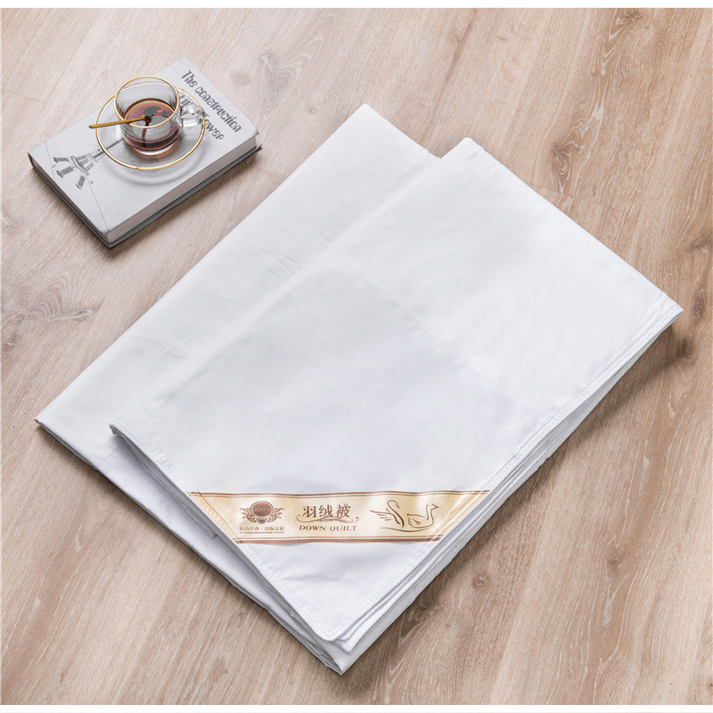 Paplanhuzat (Márka: Warm Brahman; Minta: Plant flowers; Szövés: Quilting; Nyomtatás és színezés: Reactive printing and dyeing; Anyag: Chemical Fiber)