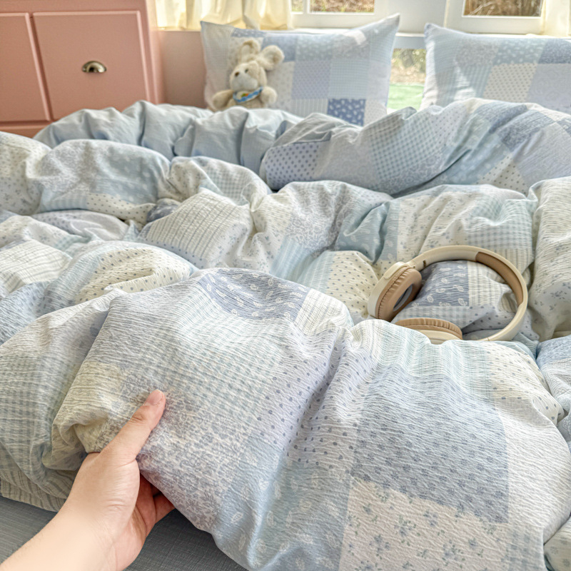 Paplanhuzat poliészterből, kétszálas kötött fonal, 2000–2500 g, Tie-Dye nyomtatás, INS stílus