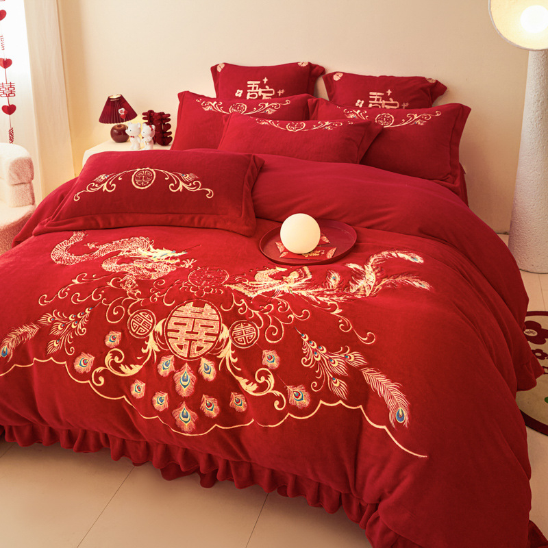 Četru daļu gultas veļas komplekts (piena samts; ģeometrisks raksts; Ķīnas kāzu stils; Twill audums; reaktīvā drukāšana un krāsošana)