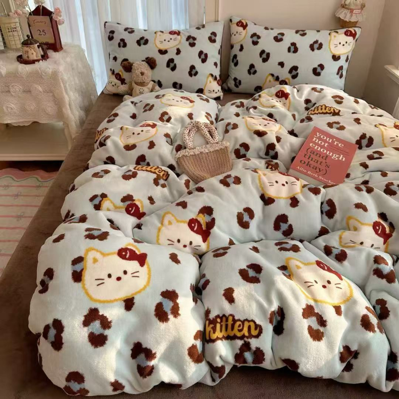 Tej velúr ágyneműhuzat garnitúra, rajzfilm minta, quiltelt varrás, reaktív nyomtatás és festés, anyagsúly 500–800 g/m²