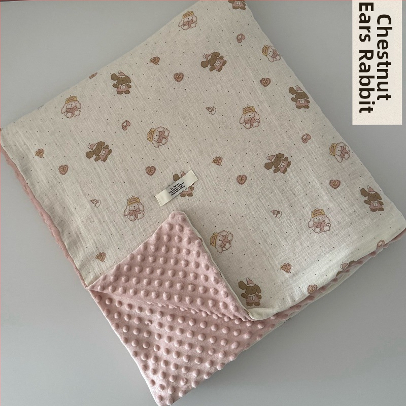 Fordított paplanhuzat: egyik oldal 100% pamut kettős rétegű ráncolt fonal, másik oldal bean velvet (100% poliészter); INS stílus, 1,5–2,0 kg, reaktív nyomtatás