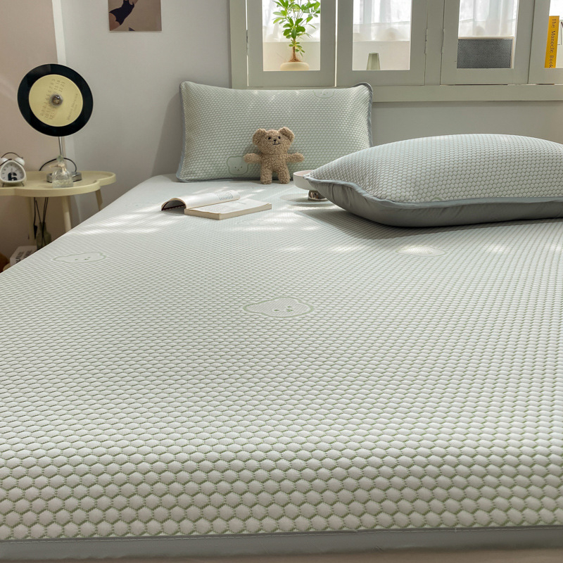 Мат за легло от вискозно влакно с ледена коприна, сгъваем и модерен стил, безопасен за бебета, принтована тъкан