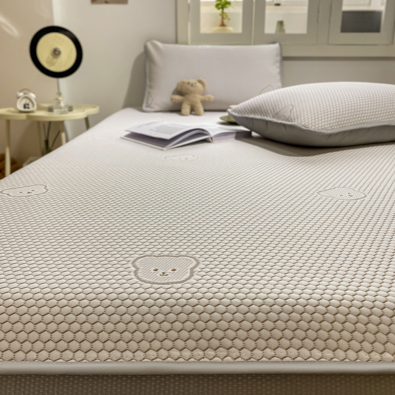 Мат за легло от вискозно влакно с ледена коприна, сгъваем и модерен стил, безопасен за бебета, принтована тъкан