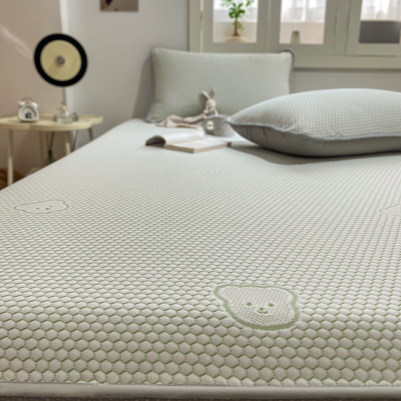 Мат за легло от вискозно влакно с ледена коприна, сгъваем и модерен стил, безопасен за бебета, принтована тъкан