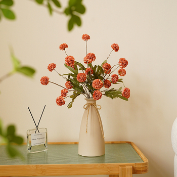 Mākslīgā ziedu kugla – piecgabala kompozīcija svētkiem un dzīvojamai istabai, Delison zīmols; Materiāls: zīdu ziedi; Amats: Cits; Veids: Cits; Mērķis: Dekorēšana