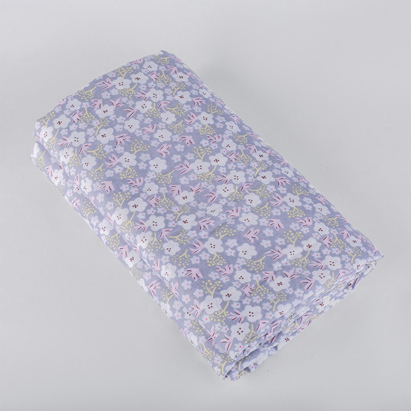 Paplanhuzat poliészter-pamut keverékből, reaktív nyomtatás és festés, testreszabható minták (csíkok, szívek, geometriák, mesefigurák, növények)