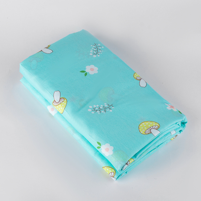 Paplanhuzat poliészter-pamut keverékből, reaktív nyomtatás és festés, testreszabható minták (csíkok, szívek, geometriák, mesefigurák, növények)