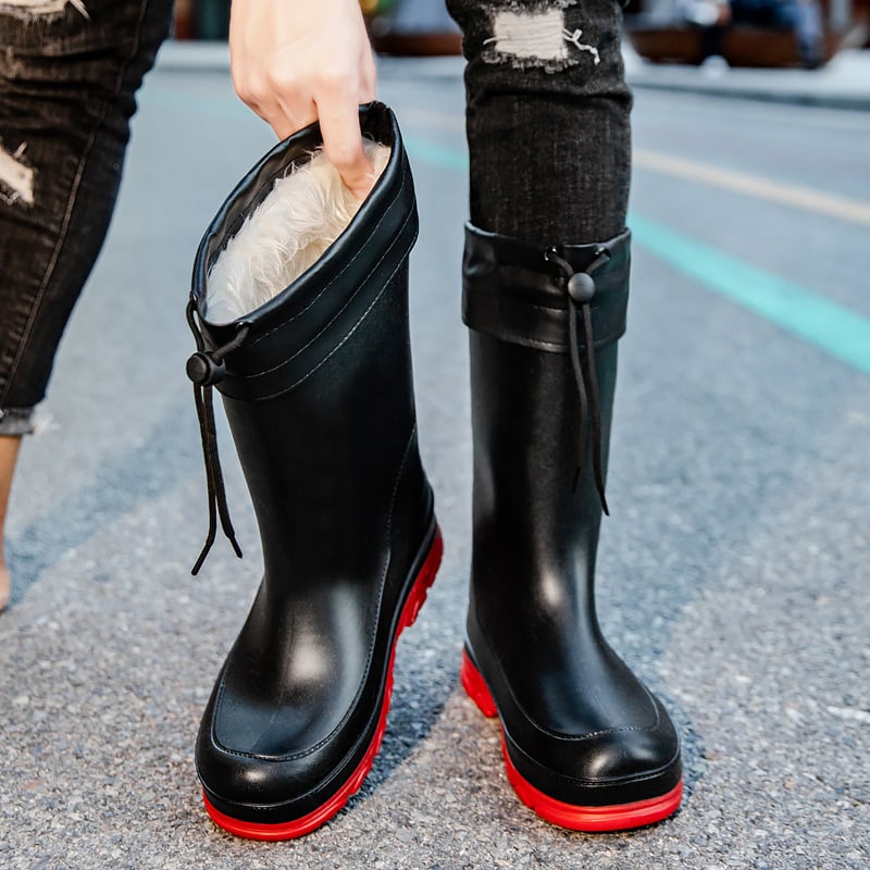 Meeste vihmajalatsid PVC ülaosaga, veekindlad, libisemiskindlad, keskmise pikkusega, süstimisvormitud talla