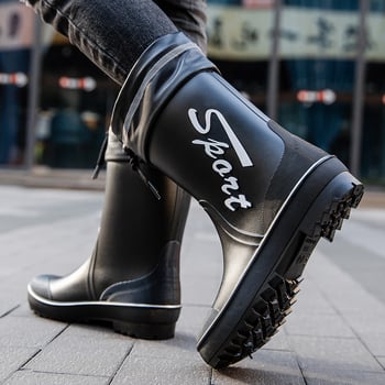 Meeste vihmajalatsid: veekindel PVC ülaosa, injektsioonivormiga plastikust talla, Slip-on disain, sisemus võrk ja kunstvill, libisemisvastased, soojad, kulumiskindlad, nelja hooajaga kasutamiseks
