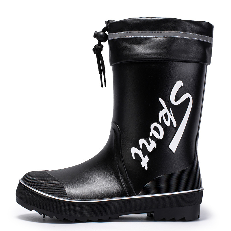 Meeste vihmajalatsid: veekindel PVC ülaosa, injektsioonivormiga plastikust talla, Slip-on disain, sisemus võrk ja kunstvill, libisemisvastased, soojad, kulumiskindlad, nelja hooajaga kasutamiseks