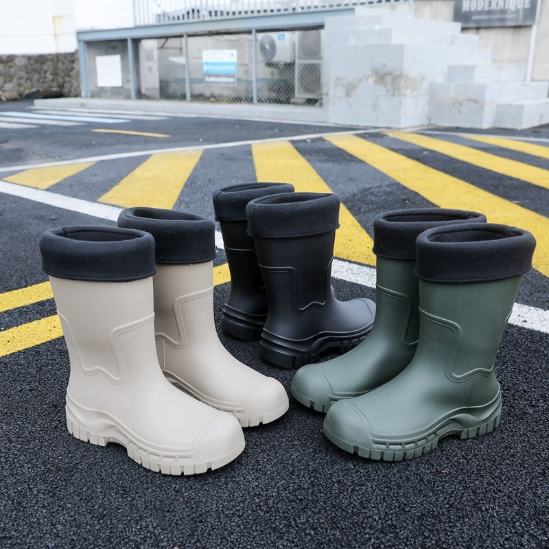 Meeste keskmise säärega vihmasaapad, PVC ülemine, plastmassist tald, veekindlad, libisemiskindlad, tõmblukuga sulgemine