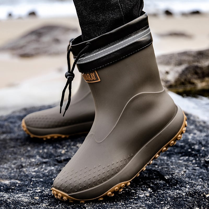 Meeste PVC vihmajalatsid – ülemine osa ja tald PVC, keskmise pikkusega sääred, pull-on stiil, EVA sisetald