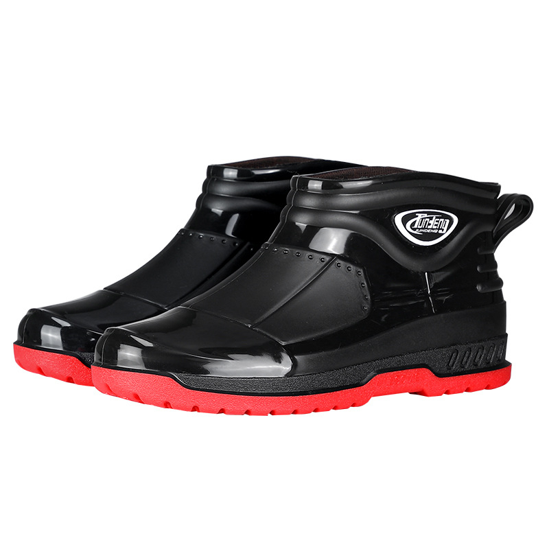 Meeste lühikesed vihmasaapad - PVC ülemine osa, injektsiooniga vormitud plasttald, EVA sisetald, sisemine võrkvooder, veekindlad ja libisemiskindlad