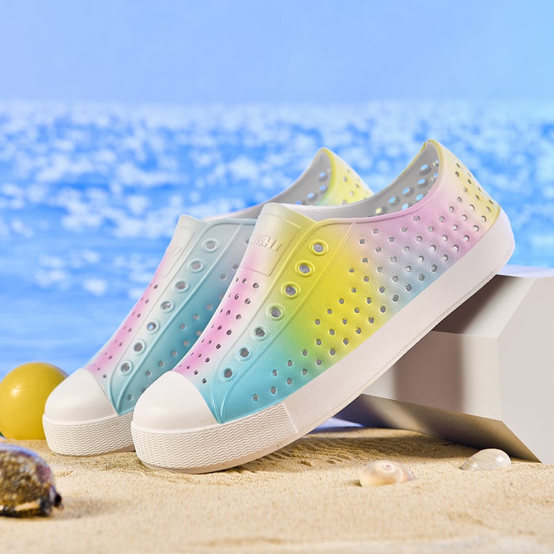 Sandale de plajă cu model floral perforat, partea superioară și talpa din EVA, uscare rapidă, respirabile, impermeabile, vârf rotund, înălțimea tocurilor 2,5 cm