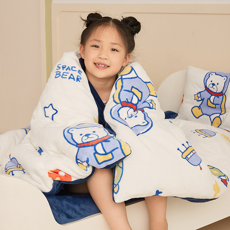 Bērnu velūra sega komplekts, visu sezonu, pildījums no sojas šķiedras, šūts, noņemams multfilmu dizains