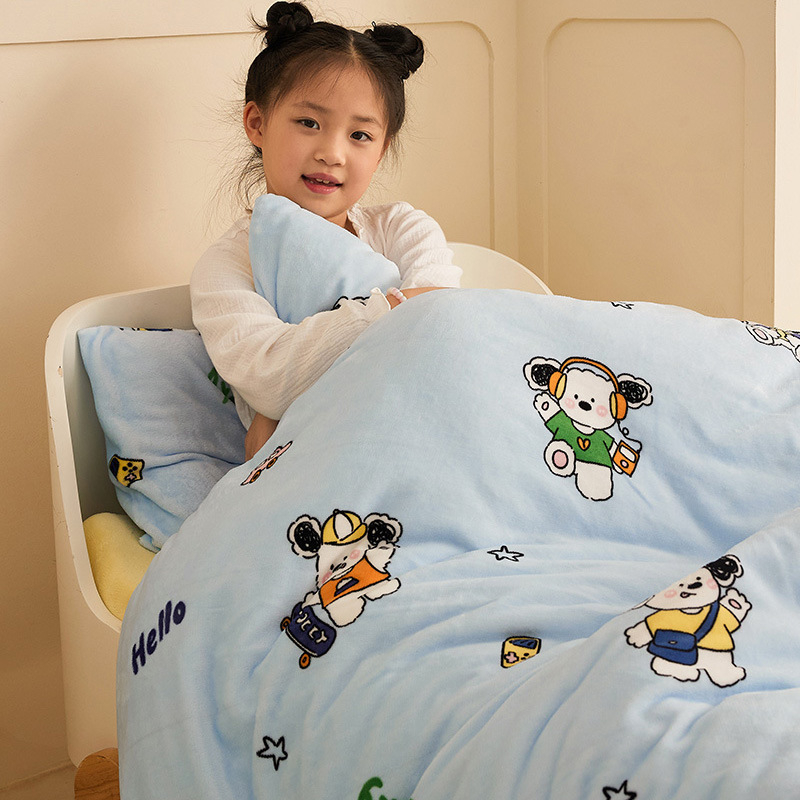 Bērnu velūra sega komplekts, visu sezonu, pildījums no sojas šķiedras, šūts, noņemams multfilmu dizains