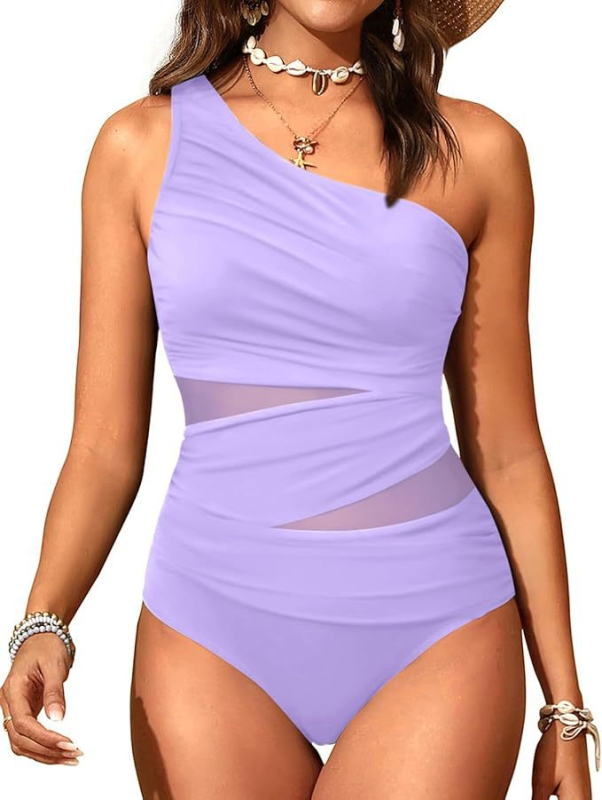 Sievietēm viengabala peldkostīms, vienkrāsains, ar pildītiem krūšu kausiem, bez metāla atbalsta, nailons 82%, poliestera oderē ar 20% elastānu, auduma svars 240 g/m², bez piedurknēm