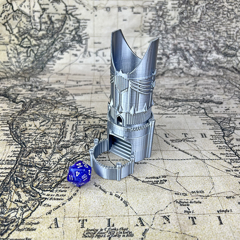Dungeons & Dragons toranj za kockice za stolne igre, plastični; uzrast 14+, mladi 15–35 godina