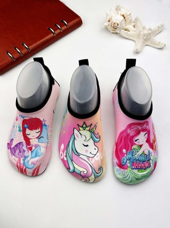 Upes pārgājienu kurpes ar anti-slip ārējo gumijas zoli, ātri žūstošu kokvilnas augšdaļu, vidējā augstuma zole