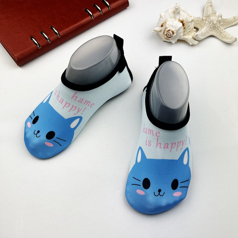 Upes pārgājienu kurpes ar anti-slip ārējo gumijas zoli, ātri žūstošu kokvilnas augšdaļu, vidējā augstuma zole