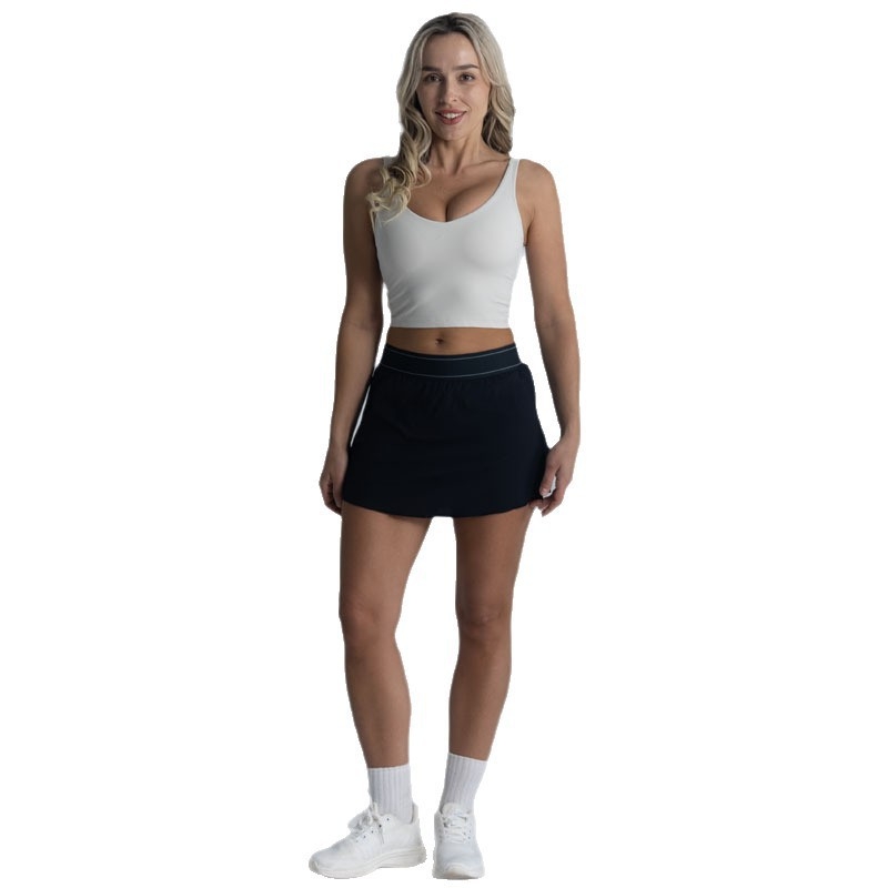 Daugiafunkcinė sportinė suknelė tenisui, jogai ir bėgimui — kvėpuojanti, diskretiškas kirpimas, universalus pasirinkimas tenisui, golfui ir bėgiojimui