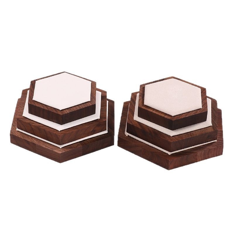 Trīsdaļu komplekts valrieksta koka ša hexagonāla rotaslietu displeja statīvs ar vienu slāni