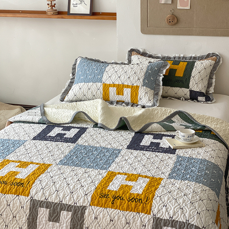Pamučni prekrivač za krevet - dvostrano šivani quilt, trodijelni set, hotelski stil, geometrijski uzorci, biljke i crtani motivi