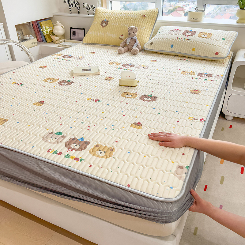 Trīs daļu lateksa dzesējošais gulēšanas komplekts – dabīgs latekss, lateksa saturs 80-90%, adījums ar drukas rakstu