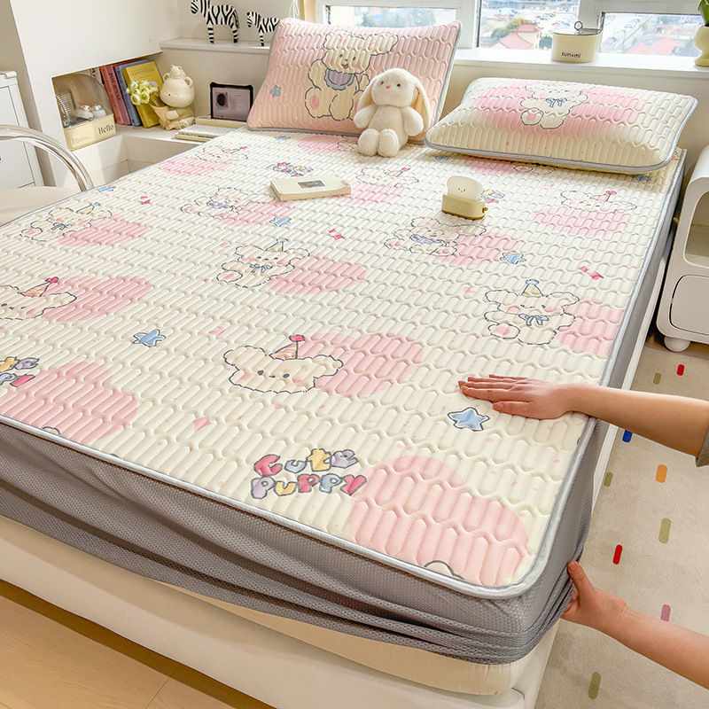 Trīs daļu lateksa dzesējošais gulēšanas komplekts – dabīgs latekss, lateksa saturs 80-90%, adījums ar drukas rakstu