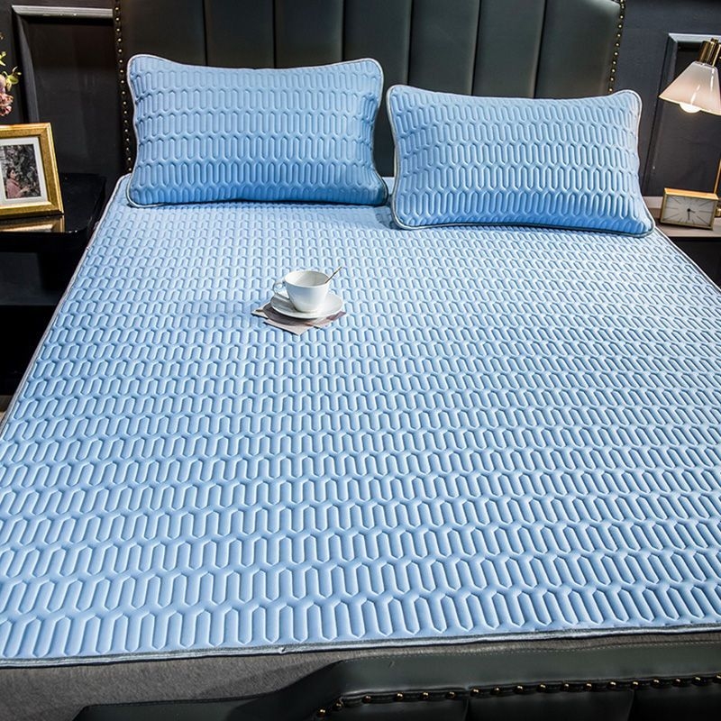 Dabīgs lateksa dzesējošais paklājiņš, trīs gabalu komplekts, ledus-silkas virsma, mājas un studentu kopmītnēs, drukāta šūšana, lateksa saturs <70%