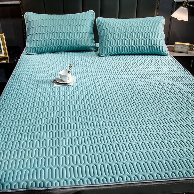 Dabīgs lateksa dzesējošais paklājiņš, trīs gabalu komplekts, ledus-silkas virsma, mājas un studentu kopmītnēs, drukāta šūšana, lateksa saturs <70%