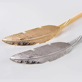 Aizkaru josta ar metāla lapu ornamentu – leģeris, mūsdienīgs minimālisma stils, aksesuārs pakarināšanai gredieniem