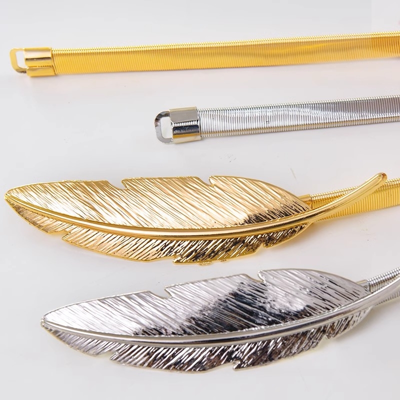 Aizkaru josta ar metāla lapu ornamentu – leģeris, mūsdienīgs minimālisma stils, aksesuārs pakarināšanai gredieniem